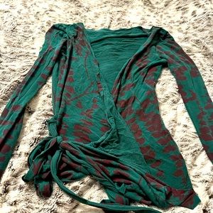 Beautiful long sleeved wrap shirt